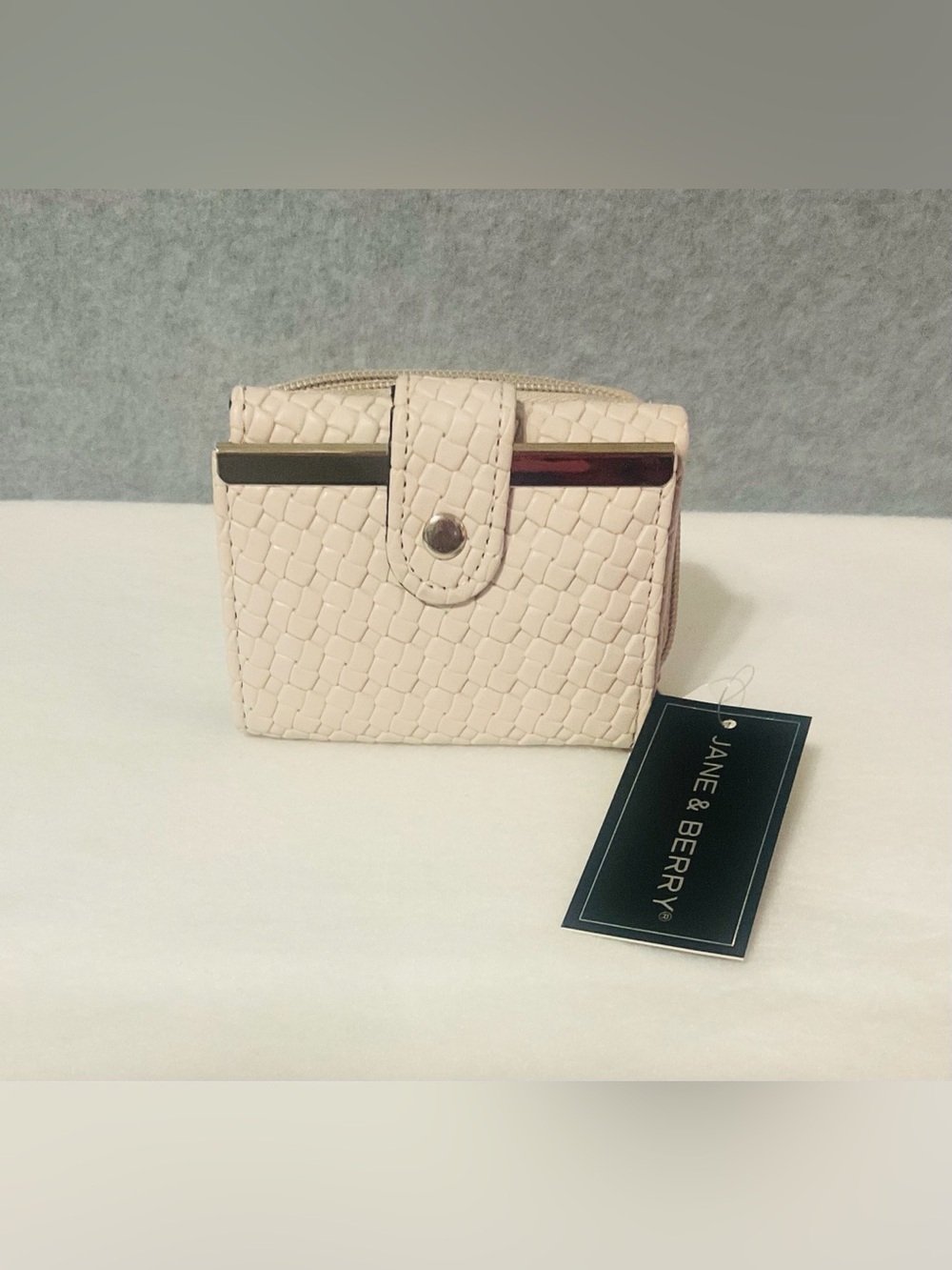 Jane & Berry Compact Wallets for women Cream Woven Compact